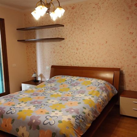 고리치아 Border House 아파트 외부 사진